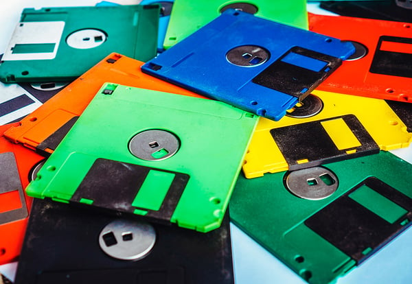 Conjunto de disquetes de colores