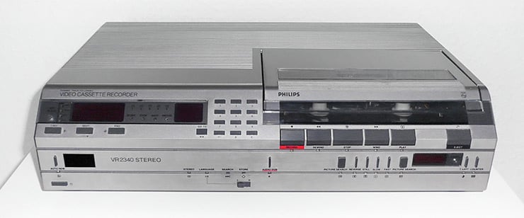 sigue vendiendo reproductores de vídeo VHS para los más nostálgicos