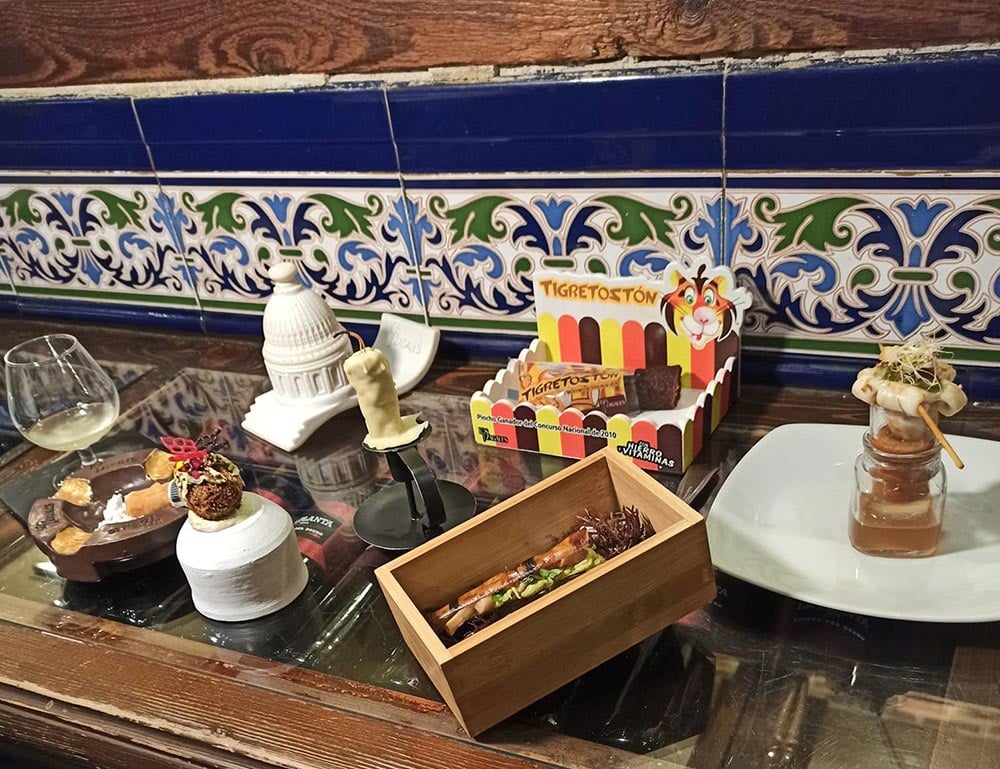 Una muestra de los distintos pinchos creativos que se sirven en el Restaurante Los Zagales de Valladolid