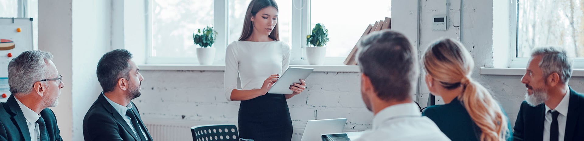 slide-derecho-ade-uemc