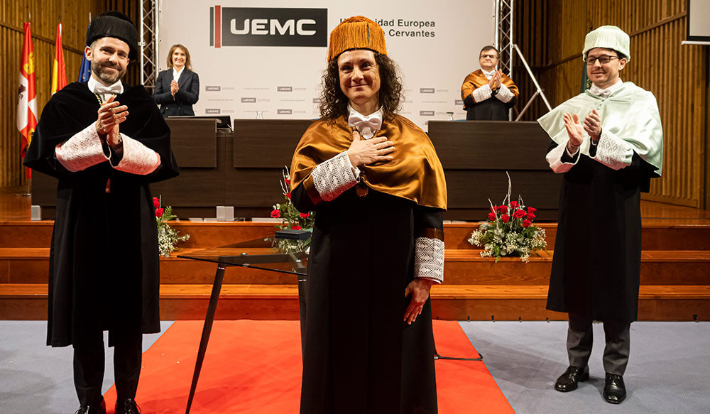 Solemne Acto de Investidura Honoris Causa de la Doctora Elena García Armada en la UEMC.